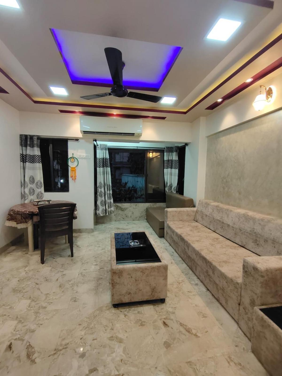 Cozy Furnished Apartment One Block From The Ocean Мумбаи Экстерьер фото